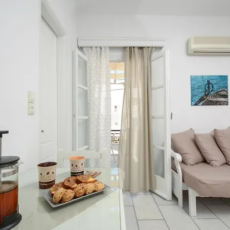 Naxos Dream Calypso מלון דירות 2*